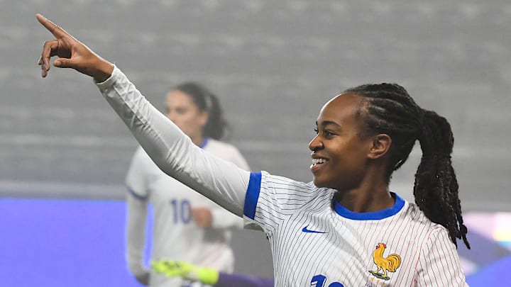 FBL-WOMEN-FRA-NGR