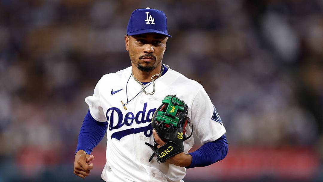 Mookie Betts está teniendo la peor temporada de su carrera en tres categorías de bateo con los Dodgers.