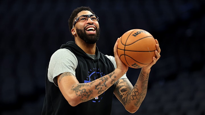 Anthony Davis y su llegada a los Wizards se vio empañada por su lesión.