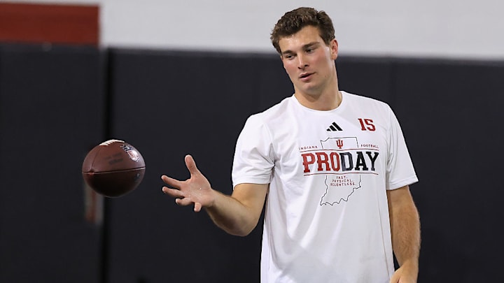 Fernando Mendoza se perfila para ser la selección global número 1 del Draft de la NFL.