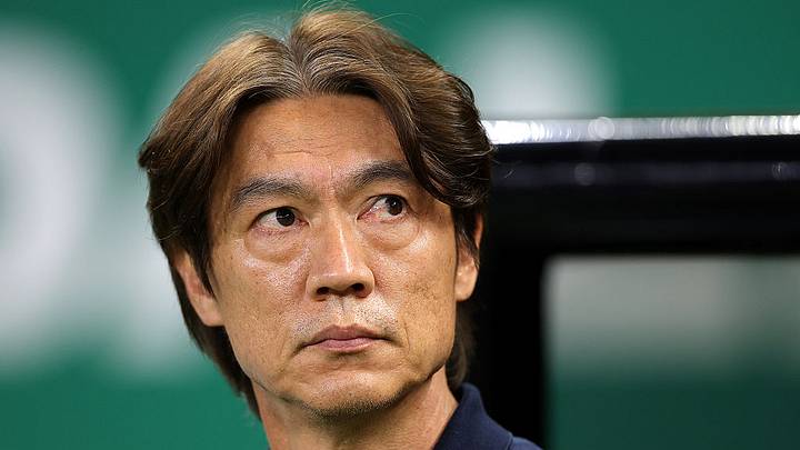 Hong Myung-bo, seleccionador de Corea del Sur Hong Myung-bo, seleccionador de Corea del Sur