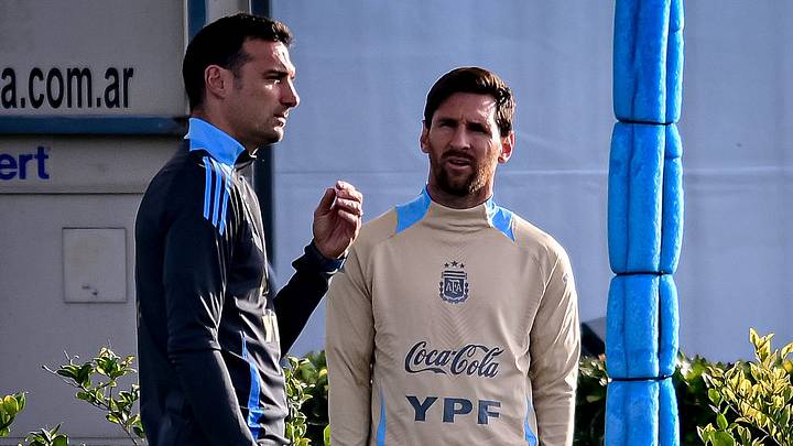 Lionel Scaloni y Lionel Messi, en concentración con la Selección de Argentina.