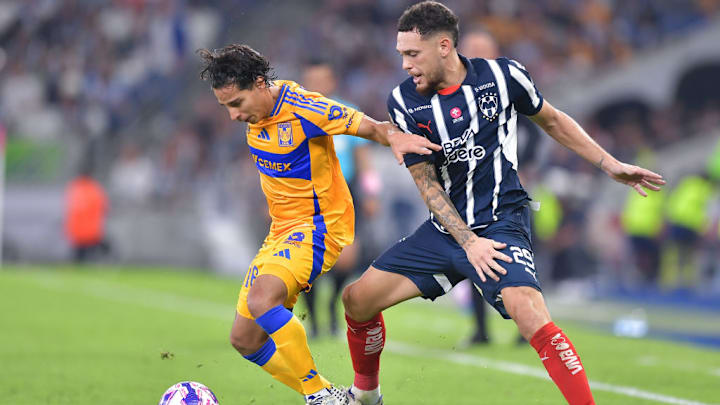 Lucas Ocampos, Diego Láinez