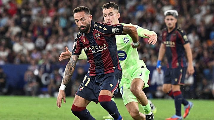 FBL-ESP-LIGA-LEVANTE-BARCELONA