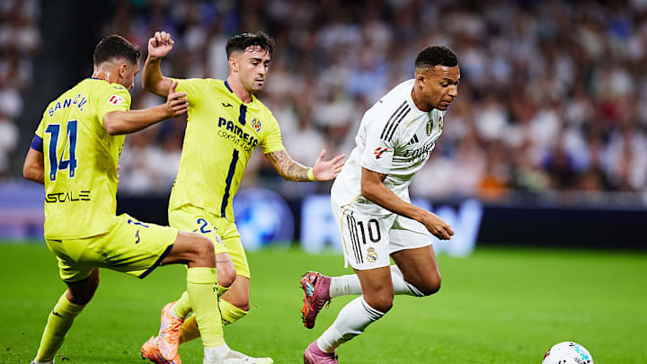 Alberto Moleiro, Kylian Mbappe