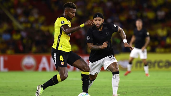 Memphis Depay, Gustavo Vallecilla