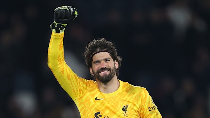 Paris Saint-Germain v Liverpool FC - UEFA Champions League 2024/25 Round of 16 First Leg
