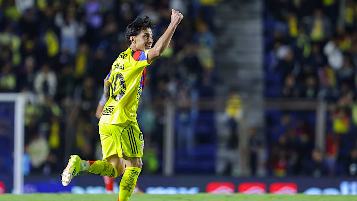 Zendejas celebró su cumpleaños 28 con el gol del triunfo para el América.