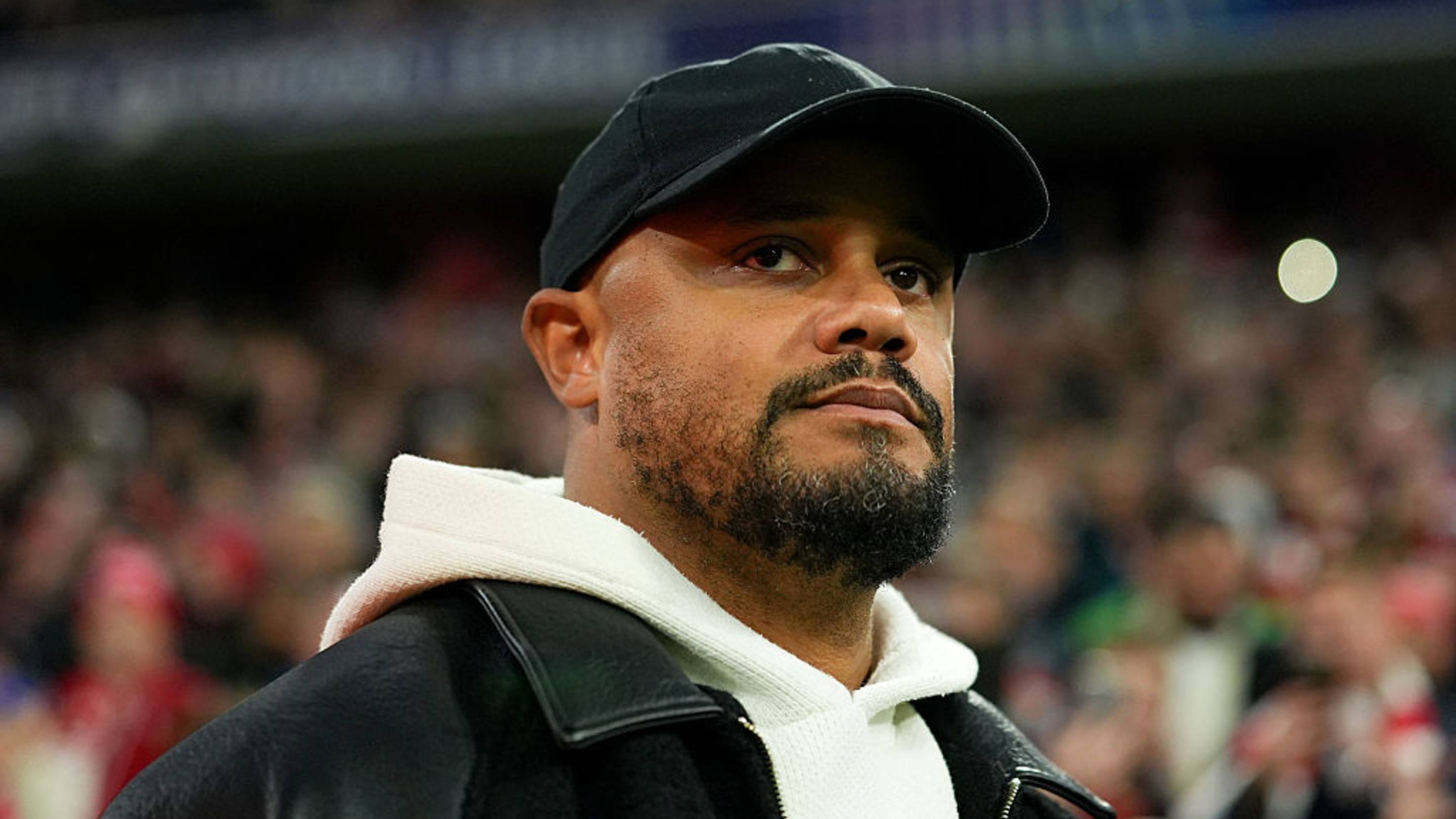 Vincent Kompany permanece hospitalizado en estado estable tras su desmayo
