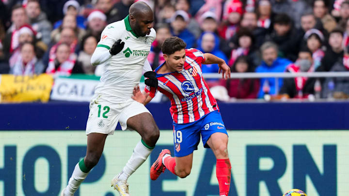 Allan Nyom, Julian Alvarez