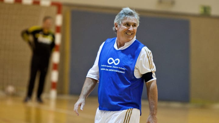 Carlos Santillana