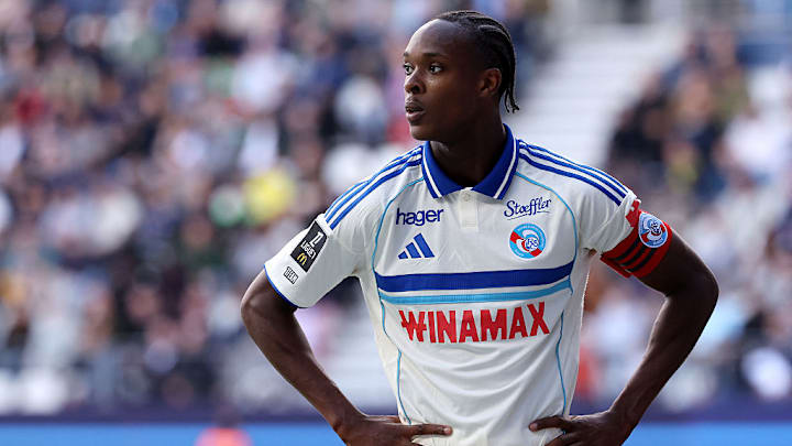 FBL-FRA-LIGUE1-PARIS FC-STRASBOURG