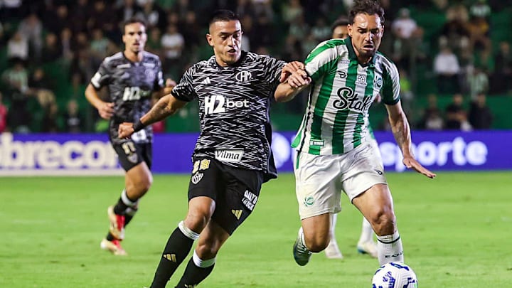 Tomás Cuello, Gilberto