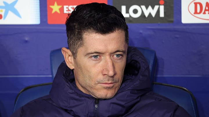 Robert Lewandowski lost his starting spot to Ferran Torres.