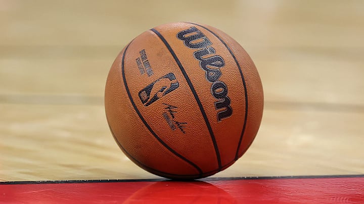 El mexicano Horacio Llamas destaca los cambios que ha habido en el basquetbol de la NBA.