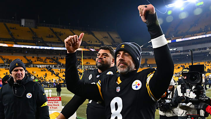 Aaron Rodgers y los Steelers se metieron a los Playoffs.