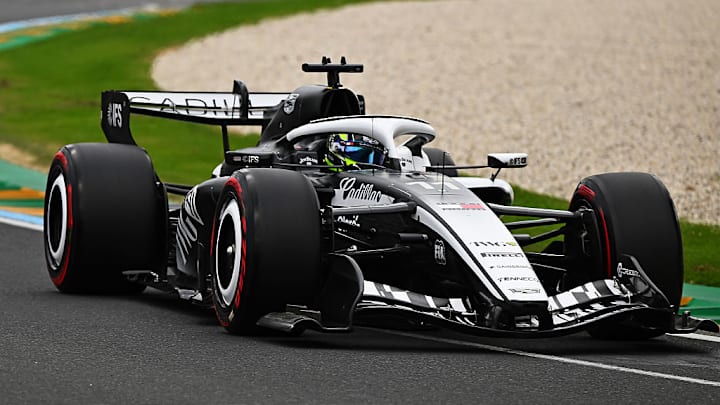 'Checo' Pérez largará 18 en el Gran Premio de Australia.