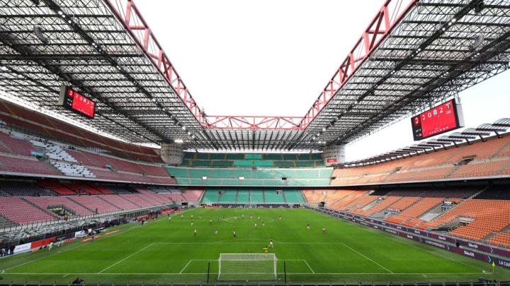 AC Milan v Genoa CFC - Serie A