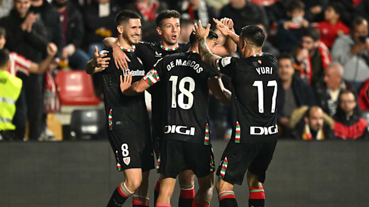 Oihan Sancet, Oscar de Marcos, Yuri Berchiche