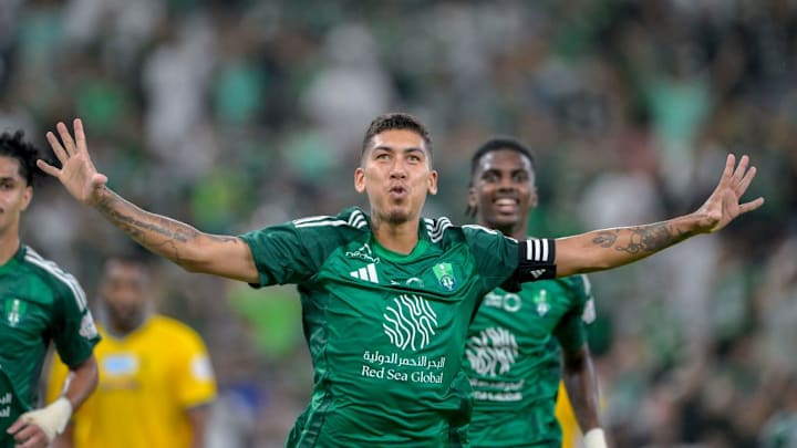 Roberto Firmino - Soccer Player