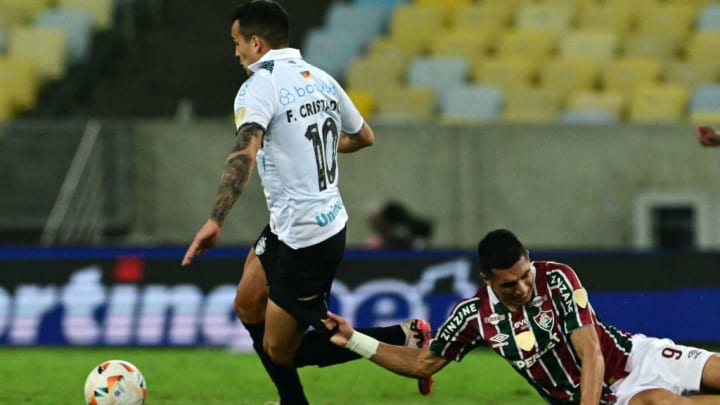 FBL-LIBERTADORES-FLUMINENSE-GREMIO