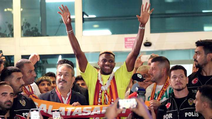 Victor Osimhen arrives in Istanbul on Galatasaray' transfer agenda