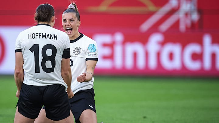 FBL-EUR-WOMEN-NATIONS-GER-SCO
