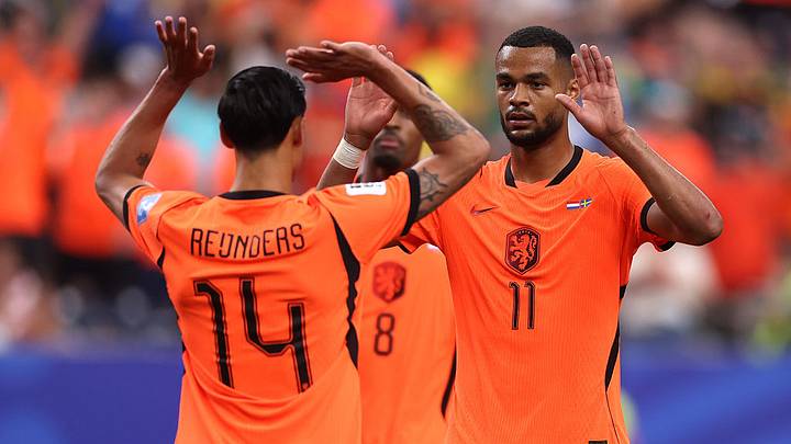 Cody Gakpo (R) starred for the Netherlands. Cody Gakpo (R) starred for the Netherlands.