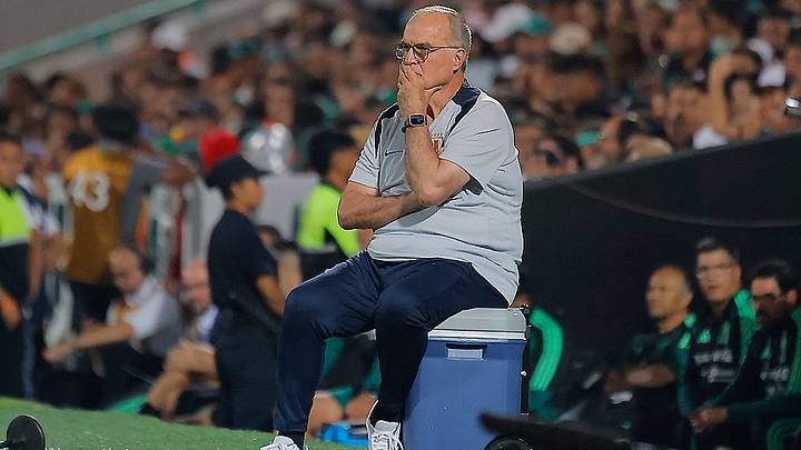 Marcelo Bielsa, seleccionador de Uruguay, en el amisto vs México en Torreón Marcelo Bielsa, seleccionador de Uruguay, en el amisto vs México en Torreón