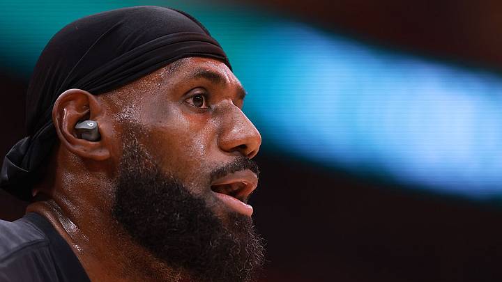 LeBron James comienza su primera temporada con los 76ers tras pasar los últimos ocho años en Los Ángeles. LeBron James comienza su primera temporada con los 76ers tras pasar los últimos ocho años en Los Ángeles.
