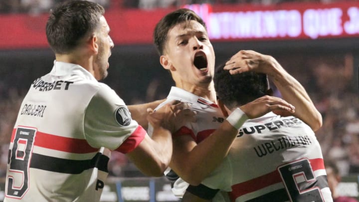 FBL-LIBERTADORES-SAOPAULO-NACIONALURU