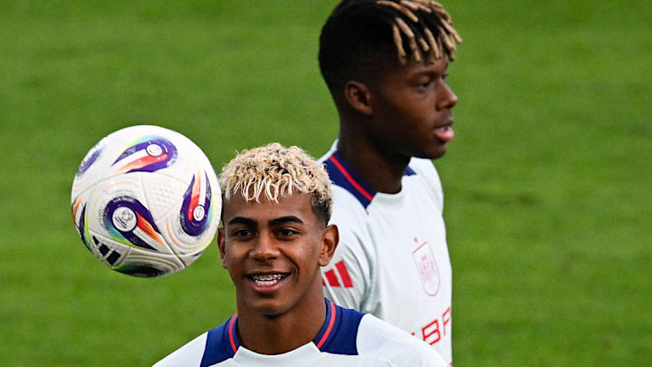 FBL-WC-2026-EUR-QUALIFIERS-ESP-TRAINING