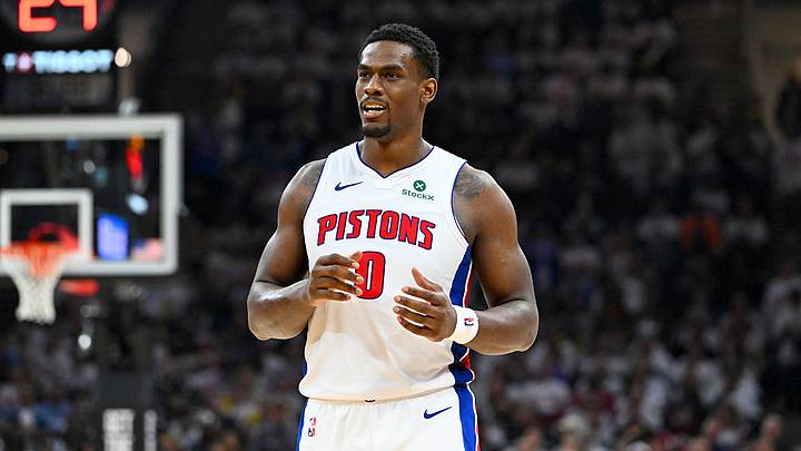 Jalen Duren sigue siendo agente libre restringido a medida que se acerca la temporada regular. Jalen Duren sigue siendo agente libre restringido a medida que se acerca la temporada regular.