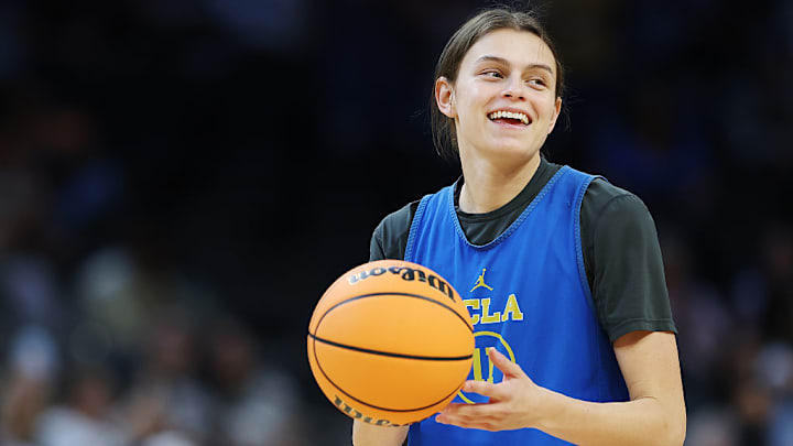 Gabriel Jáquez, jugadora mexicana de UCLA Gabriel Jáquez, jugadora mexicana de UCLA