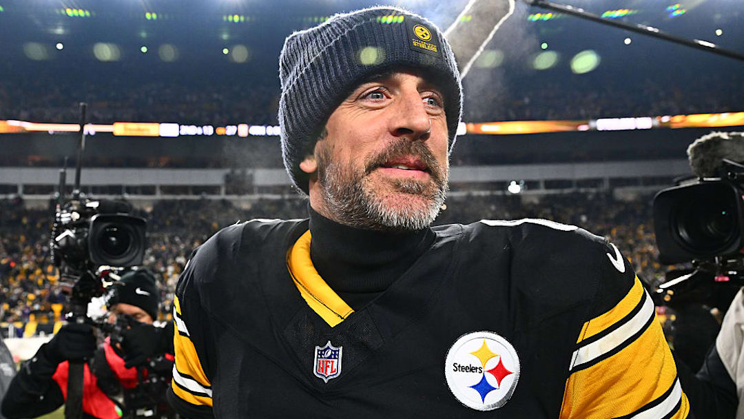 Aaron Rodgers y su posible regreso con los Steelers. Aaron Rodgers y su posible regreso con los Steelers.