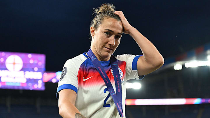 Lucy Bronze of England