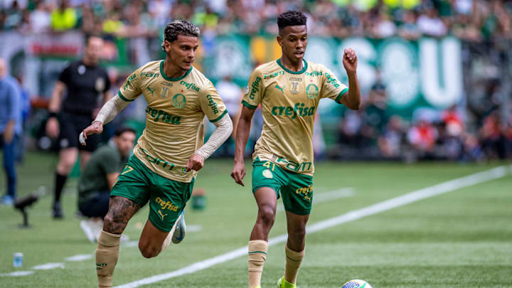 Estêvão Willian, Richard Río