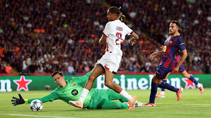 Wojciech Szczesny, Bradley Barcola