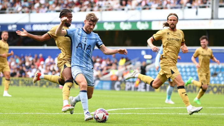 Queens Park Rangers v Tottenham Hotspur - Pre-Season Friendly