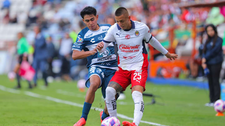 Elias Montiel, Roberto Alvarado