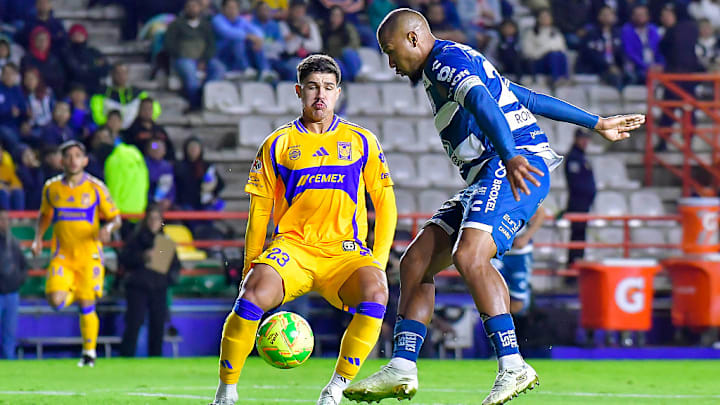 Romulo Zanre, Salomon Rondon