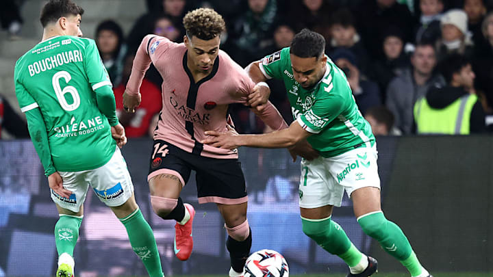 FBL-FRA-LIGUE1-SAINT-ETIENNE-PSG