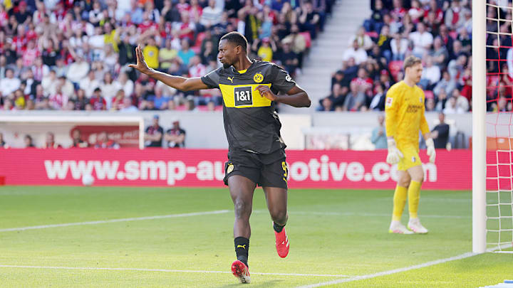 Sport-Club Freiburg v Borussia Dortmund - Bundesliga