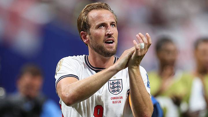 Harry Kane celebra el pase de Inglaterra a los octavos de final Harry Kane celebra el pase de Inglaterra a los octavos de final