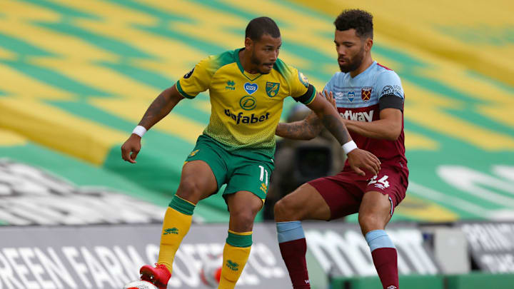 Onel Hernandez of Norwich City and Ryan Fredericks of West...