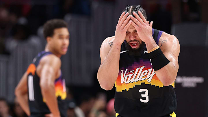 Dillon Brooks, una de las piezas más importantes de los Suns estará fuera un mes.