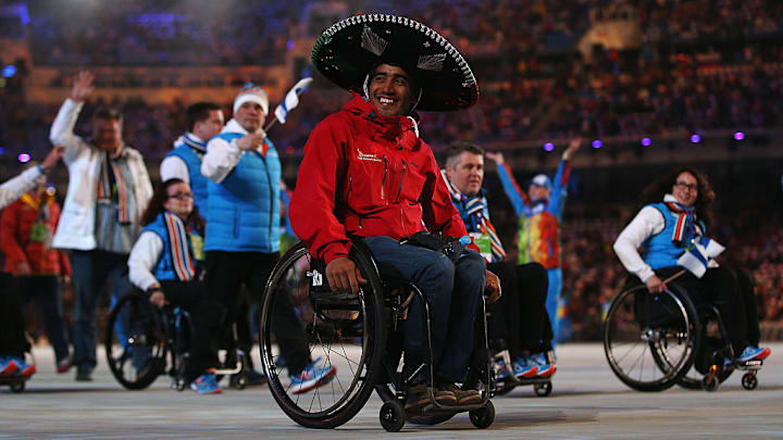 Arly Velasquez. Arly Velasquez.