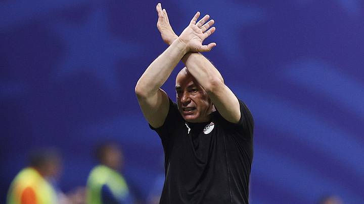 Hossam Hassan, seleccionador de Egipto, pide activar el Protocolo Antirracismo Hossam Hassan, seleccionador de Egipto, pide activar el Protocolo Antirracismo