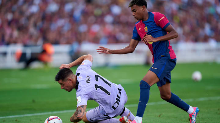 Lamine Yamal, Yuri Berchiche