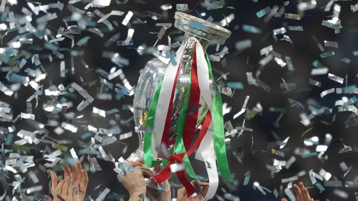 TOPSHOT-FBL-EURO-2020-2021-MATCH51-ITA-ENG-TROPHY